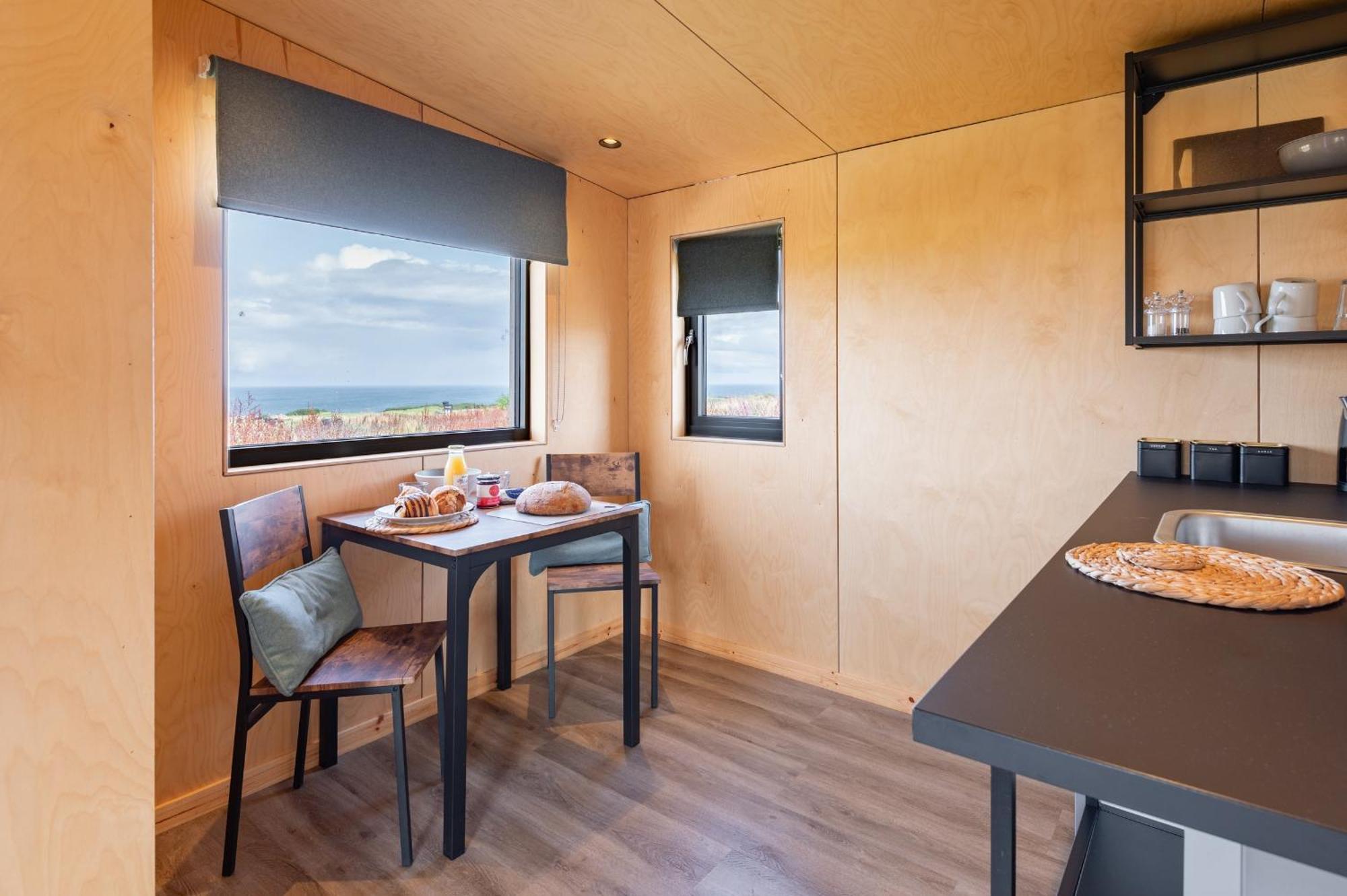 Rustic Cabins, Sea Views From Rewilded Farm With Highland Cows 세인트앤드루스 외부 사진